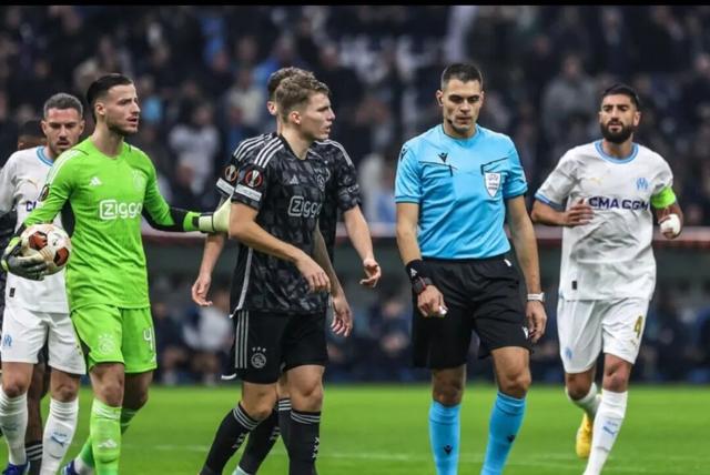 Yabo Sports-欧冠倒计时，尼斯赛前再遭质疑，细节引发关注，态度坚定，轮换策略成焦点-Yabo Sports