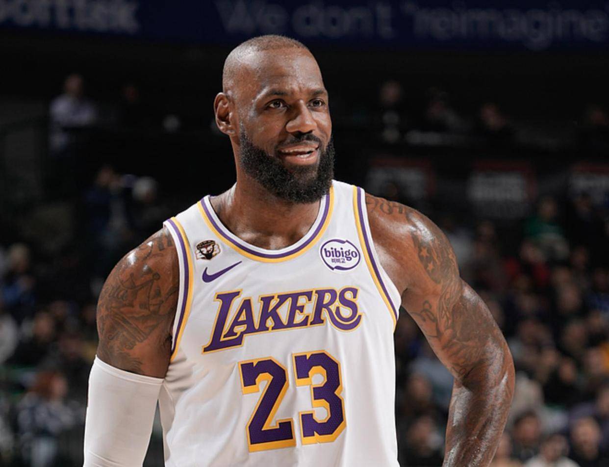 亚博-这也行？丹佛掘金今夜手感冰凉切尔西主帅复盘备战NBA总决赛，今晚斯图加特备战意大利杯的简单介绍-亚博